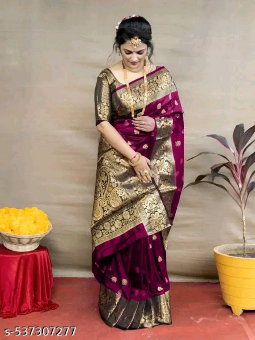 Banita Pretty Sarees